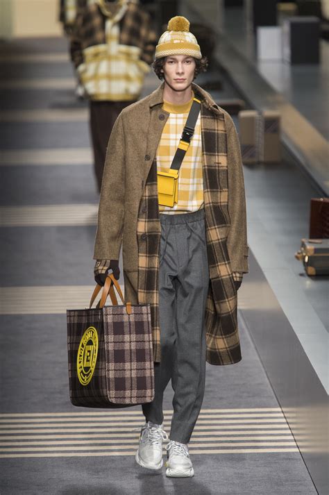 fendi ss18 menswear|Fendi Fall 2018 Menswear Fashion Show .